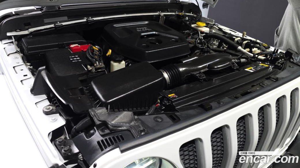 Jeep Wrangler 2.0 Overland Power Top 4Door, 2021