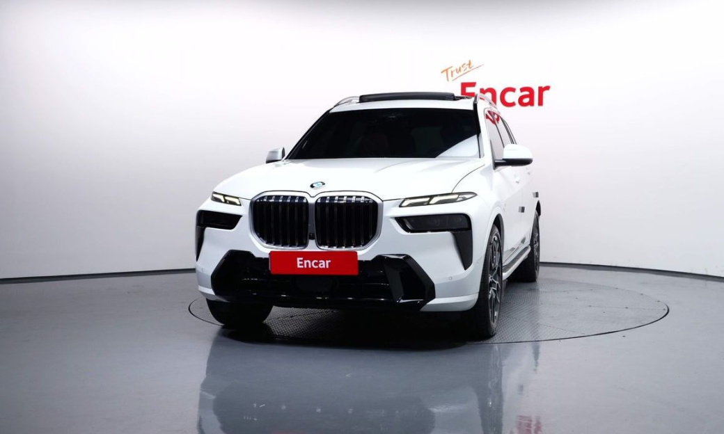 BMW X7 xDrive 40d M Sport 6STR, 2025