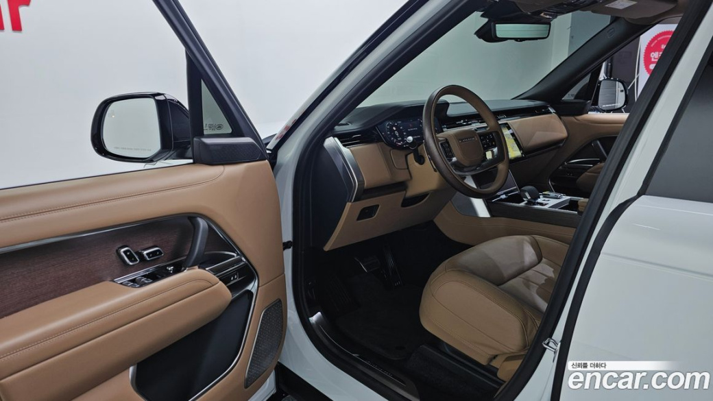 Land Rover Range Rover P530 Autobiography, 2024