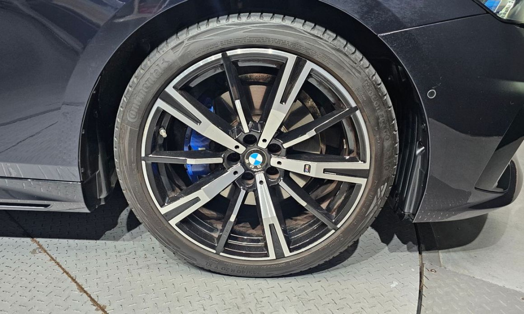 BMW 5-Series 530i xDrive M Sport, 2024