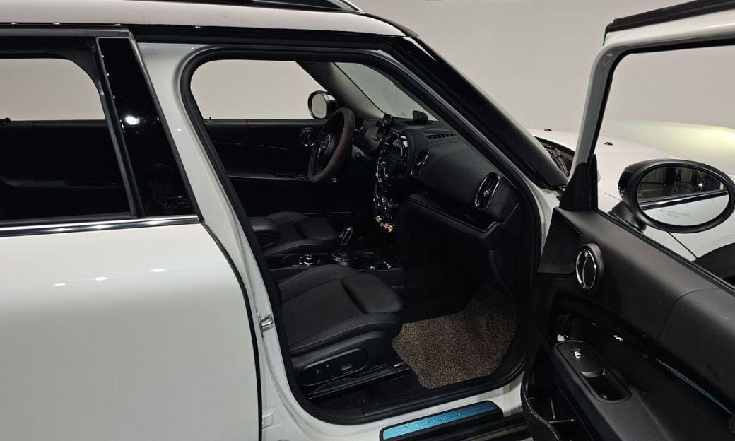 Mini Countryman Classic, 2024