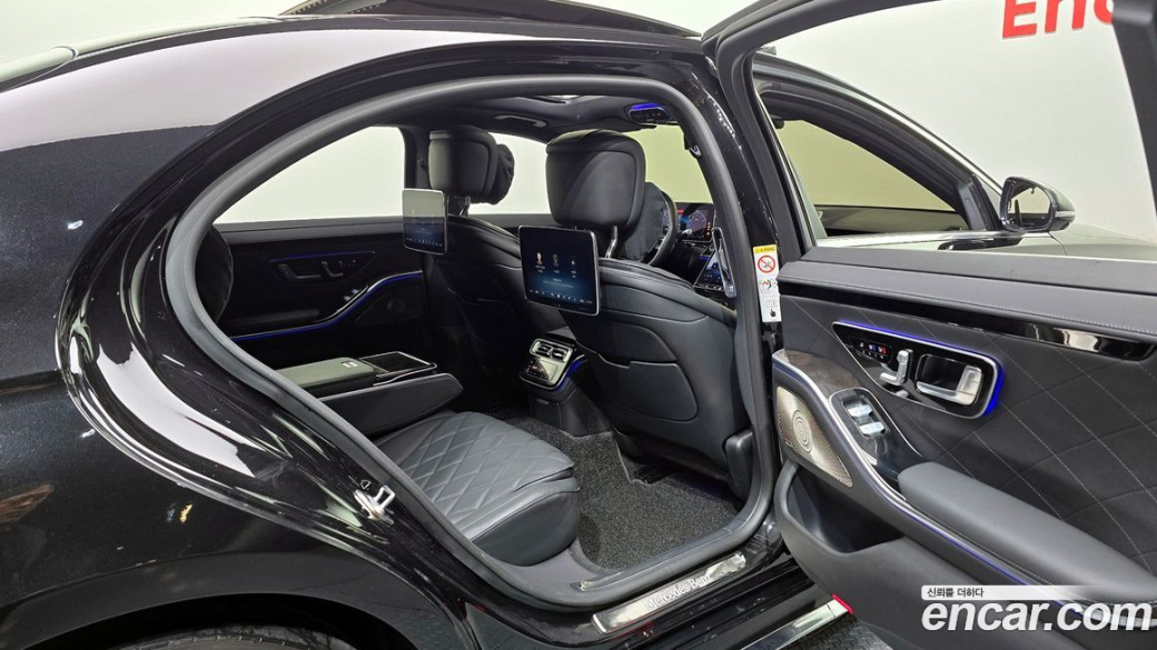 Mercedes-Benz S-Class S500L 4MATIC, 2023
