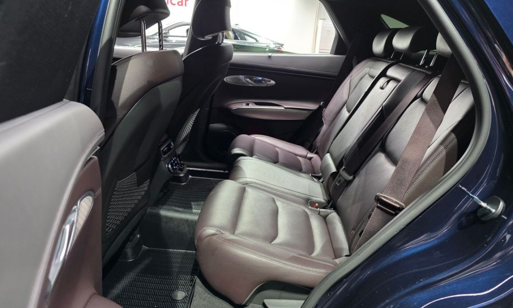Genesis GV70 2.5T Gasoline AWD, 2021