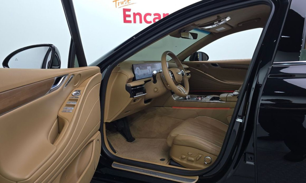 Genesis G80 Gasoline 2.5 Turbo AWD, 2025