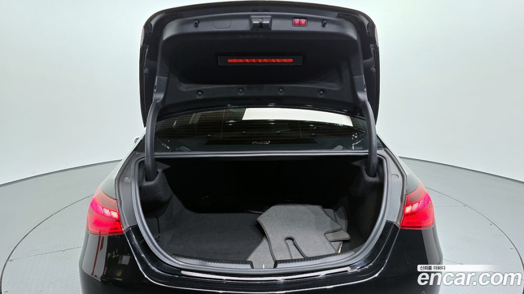 Mercedes-Benz C-Class C200 Avantgarde, 2023