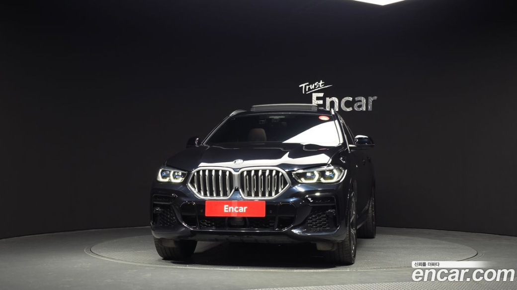 BMW X6 xDrive40i M Sport, 2023