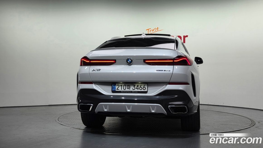 BMW X6 xDrive30d M Sport, 2022