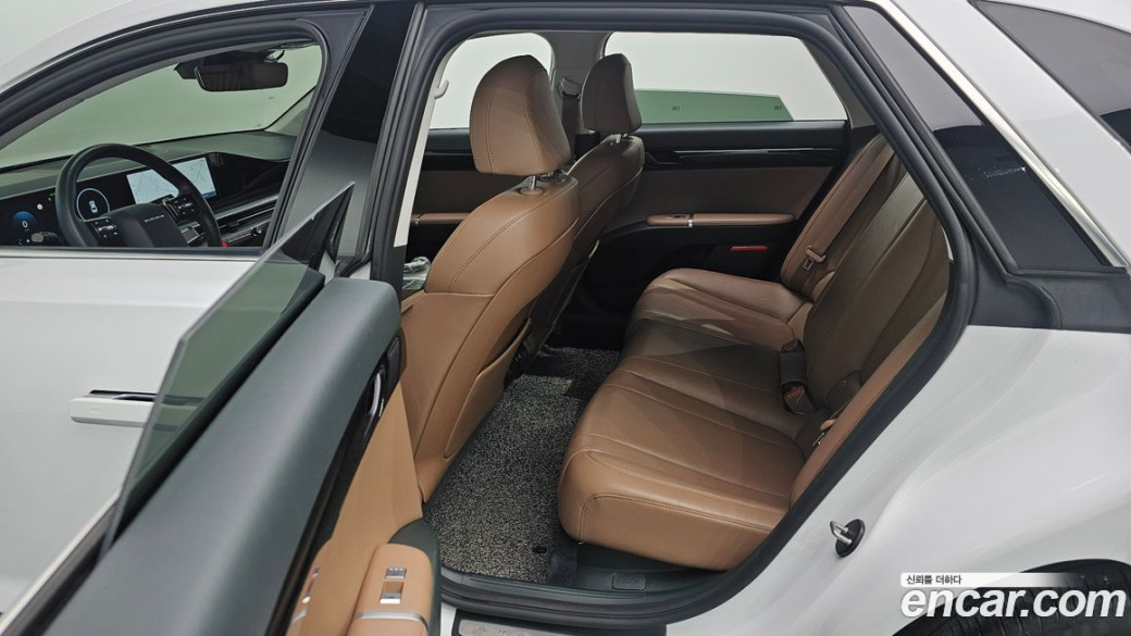 Hyundai Grandeur 2,5 Gasoline 2WD, 2023