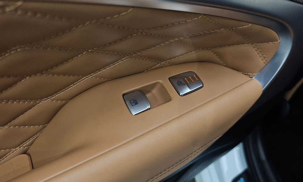 Genesis G70 Gasoline 2.5T 4WD, 2024