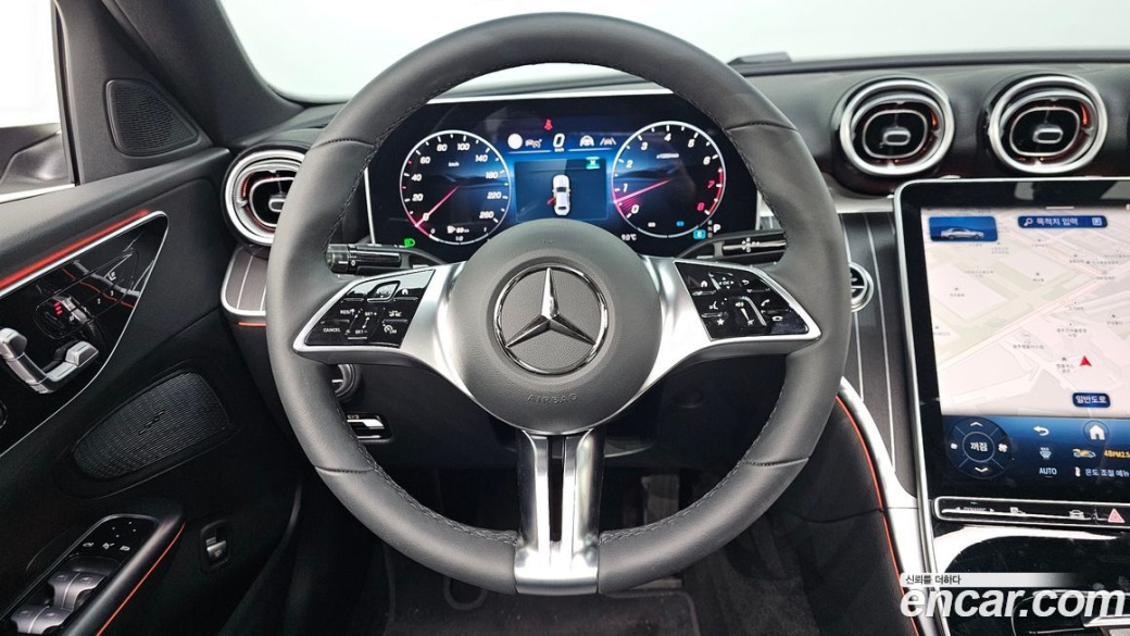 Mercedes-Benz C-Class C200 Avantgarde, 2025