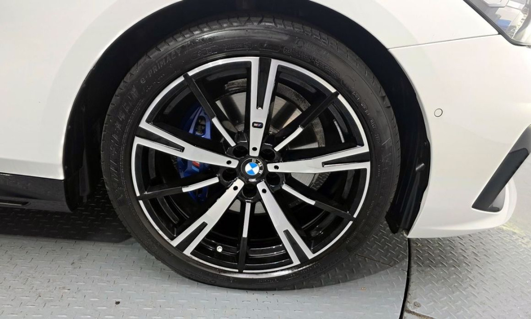 BMW 5-Series 530i xDrive M Sport, 2024