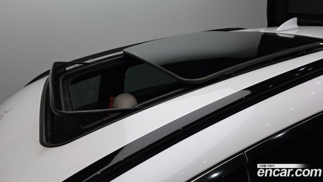 Genesis GV70 2.5T Gasoline AWD, 2025