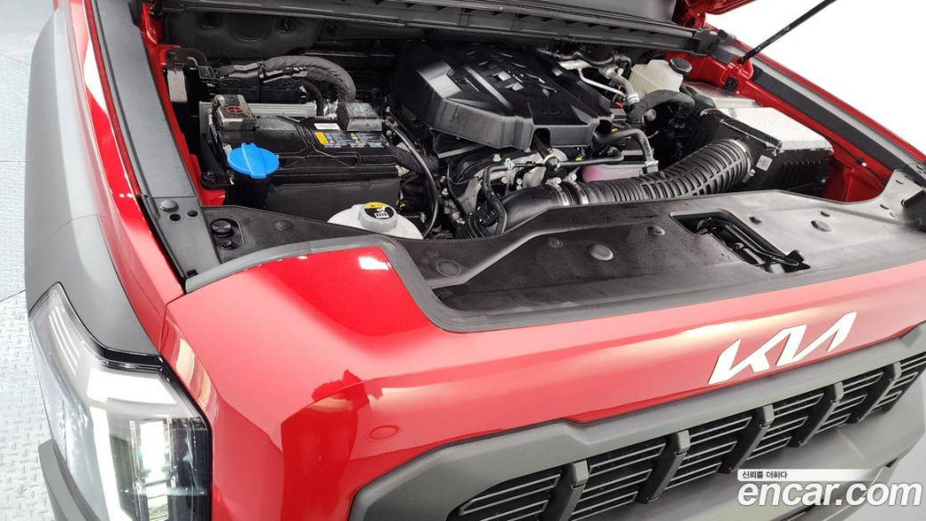 Kia Tasman 2.5T Gasoline 4WD, 2026