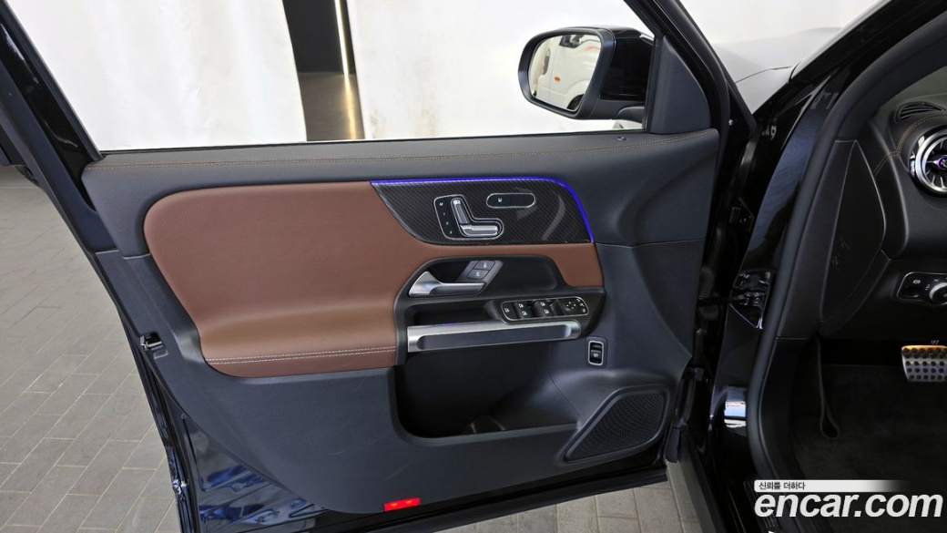 Mercedes-Benz GLB-Class AMG GLB35 4MATIC, 2021