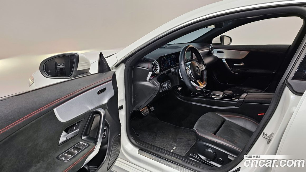 Mercedes-Benz CLA-Class CLA250 4MATIC, 2022