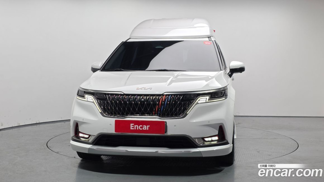 Kia Carnival 7-Seater Hi-Limousine, 2023
