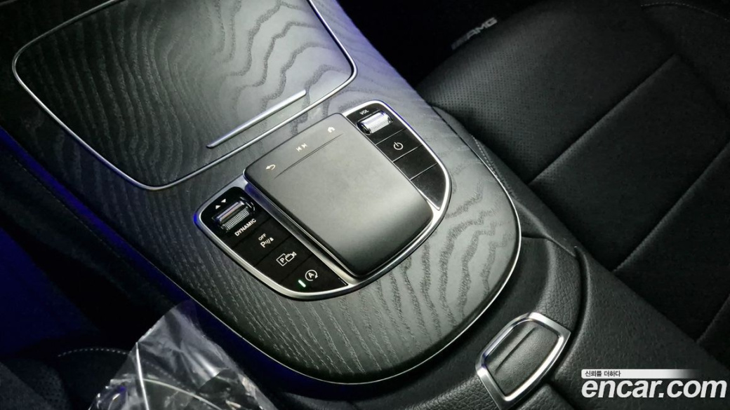 Mercedes-Benz E-Class E220d 4MATIC AMG Line, 2023