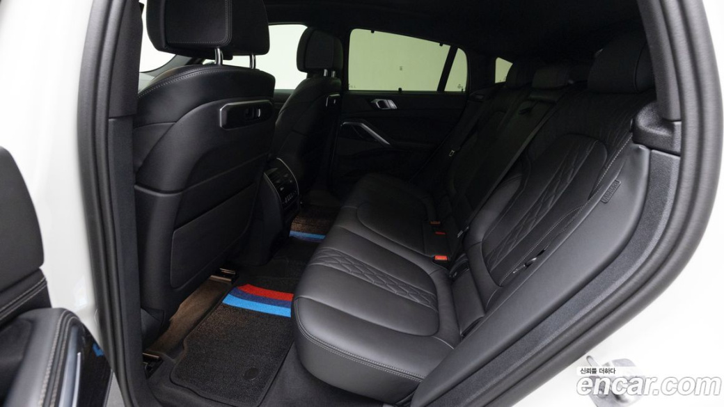 BMW X6 xDrive40i M Sport, 2024