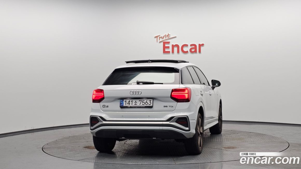 Audi Q2 35 TDI Premium, 2023