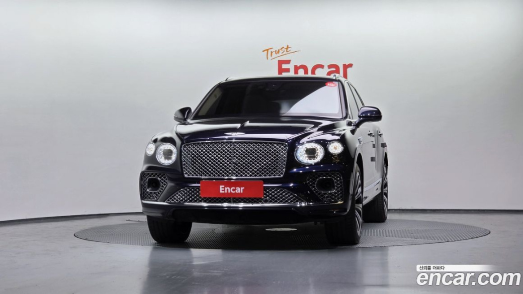 Bentley Bentayga 4.0 V8 Azure, 2023