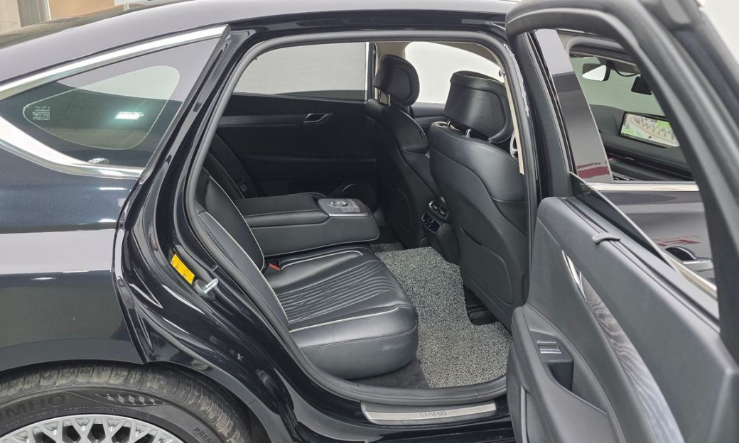 Genesis G80 Gasoline 2.5 Turbo AWD, 2021