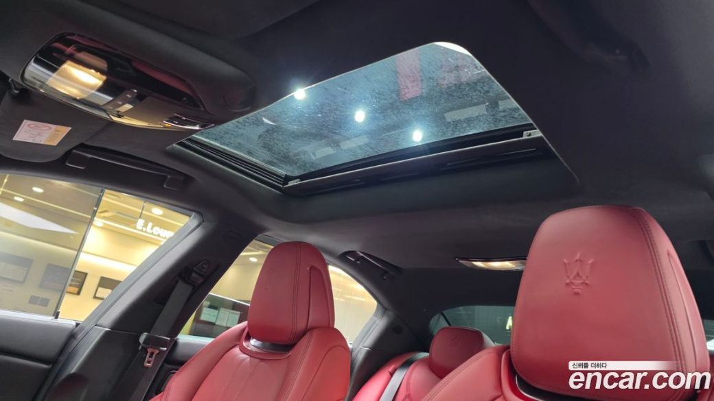 Maserati Ghibli 3.0 Modena, 2022