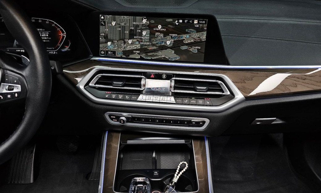 BMW X5 xDrive 30d xLine, 2022