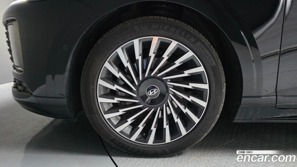 Hyundai Grandeur 2,5 Gasoline 2WD, 2023