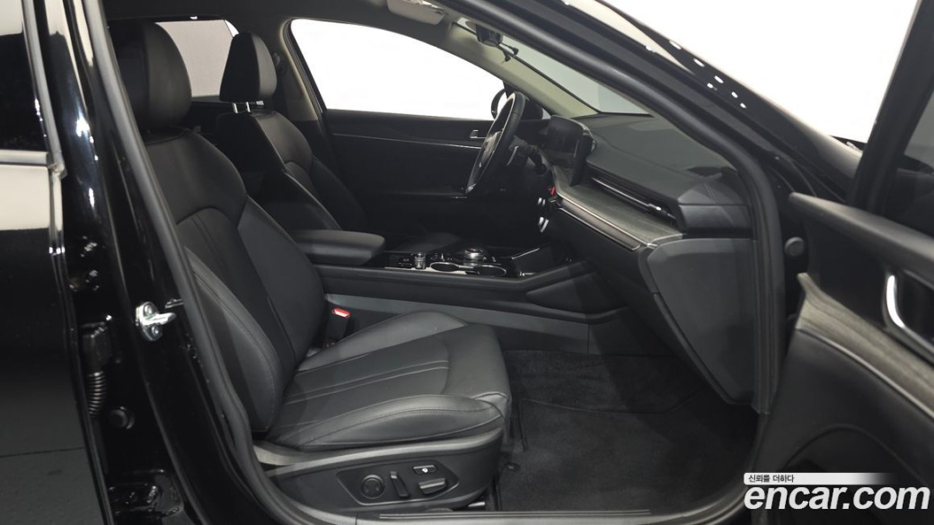 Kia K5 2.0, 2024