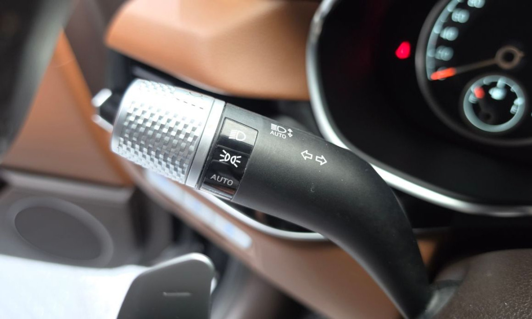 Genesis G80 Gasoline 2.5 Turbo AWD, 2024