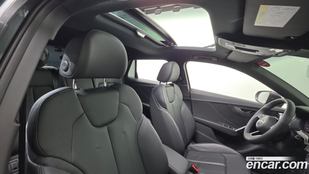 Audi Q2 35 TDI Premium, 2023