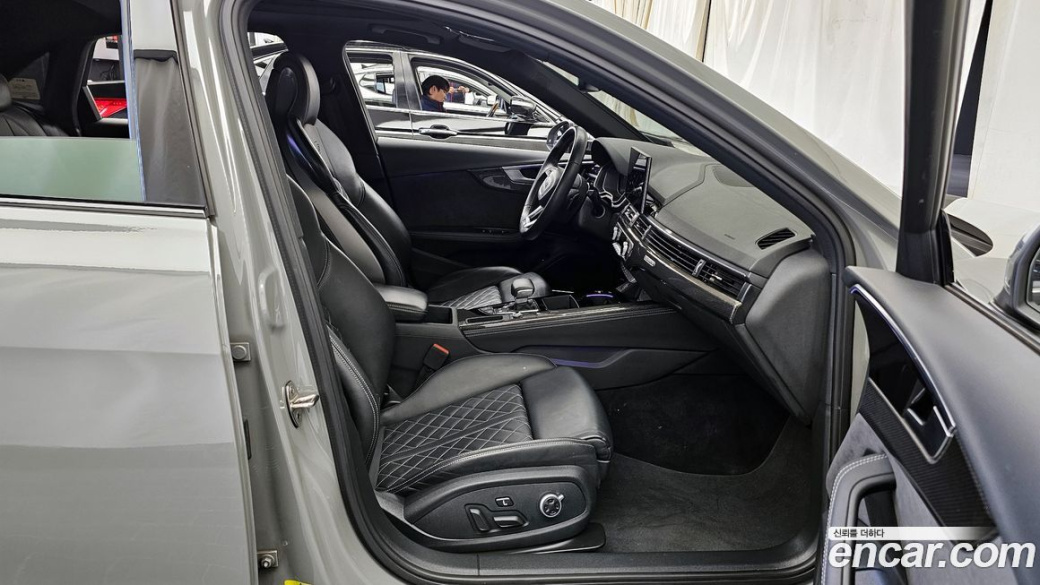 Audi S4 3.0 TFSI Quattro, 2021
