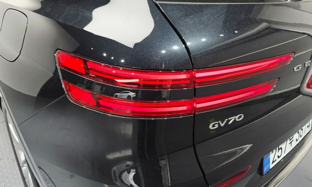 Genesis GV70 2.5T Gasoline AWD, 2025