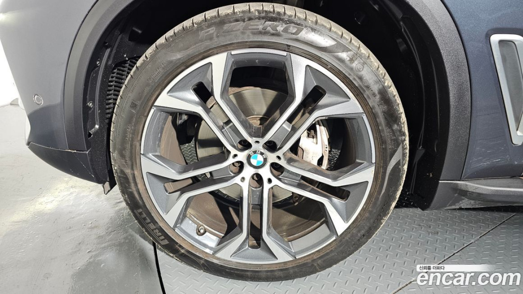 BMW X5 xDrive 30d xLine, 2022