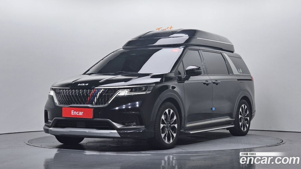 Kia Carnival 7-Seater Hi-Limousine, 2022