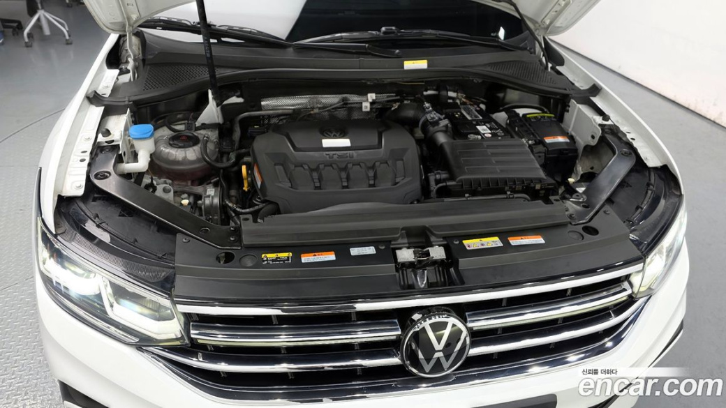 Volkswagen Tiguan 2.0 TSI Prestige, 2023