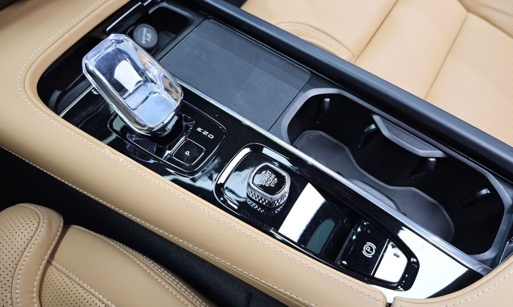 Volvo S90 B5 Ultra Bright, 2024