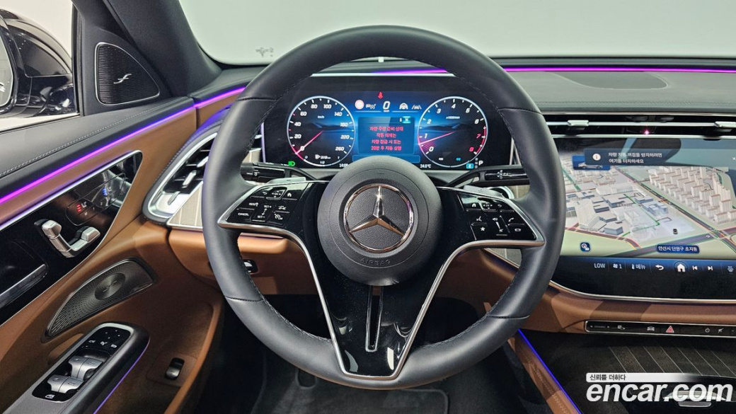 Mercedes-Benz E-Class E300 4MATIC Exclusive, 2024