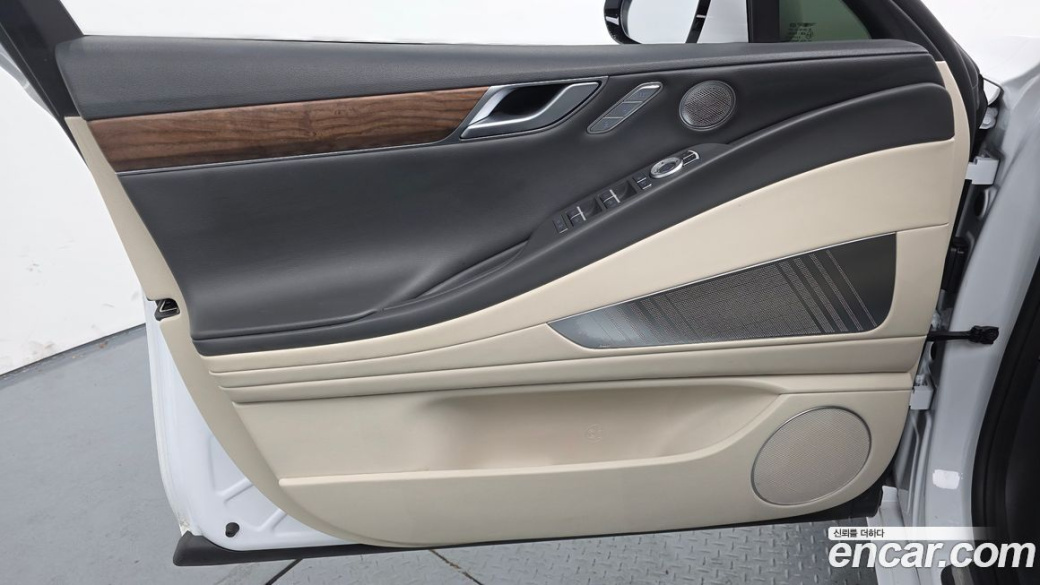 Genesis G80 Gasoline 2.5 Turbo AWD, 2023