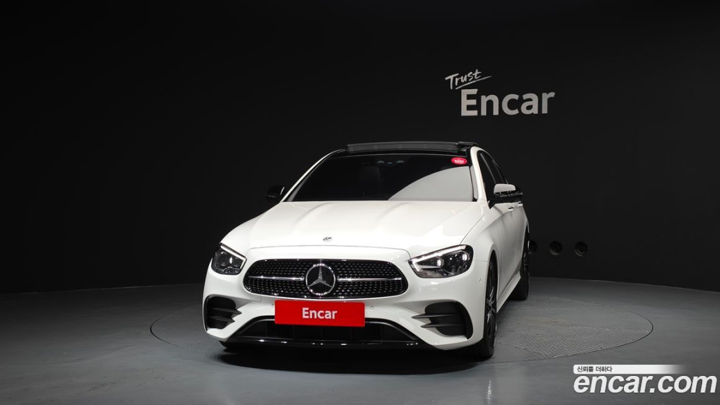 Mercedes-Benz E-Class E350 4MATIC AMG Line, 2023