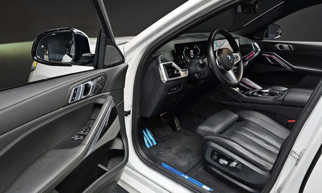 BMW X6 xDrive30d M Sport, 2024
