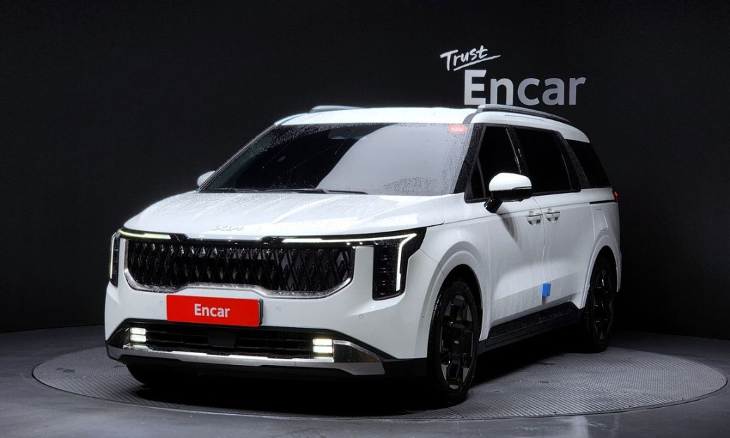 Kia Carnival 7-Seater Noblesse, 2025