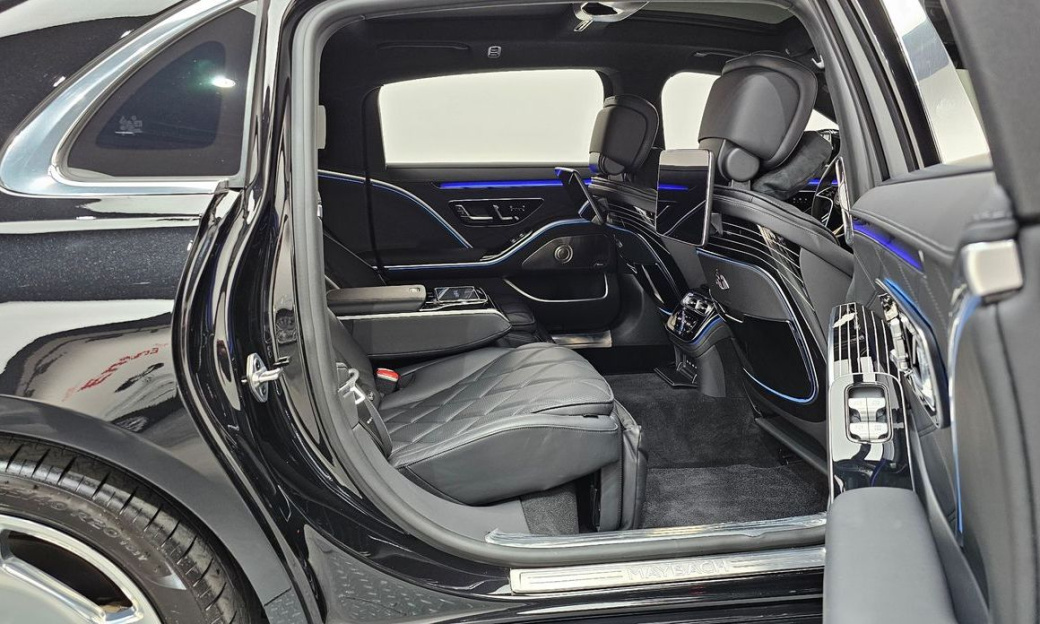 Mercedes-Benz S-Class Maybach S580 4MATIC, 2022