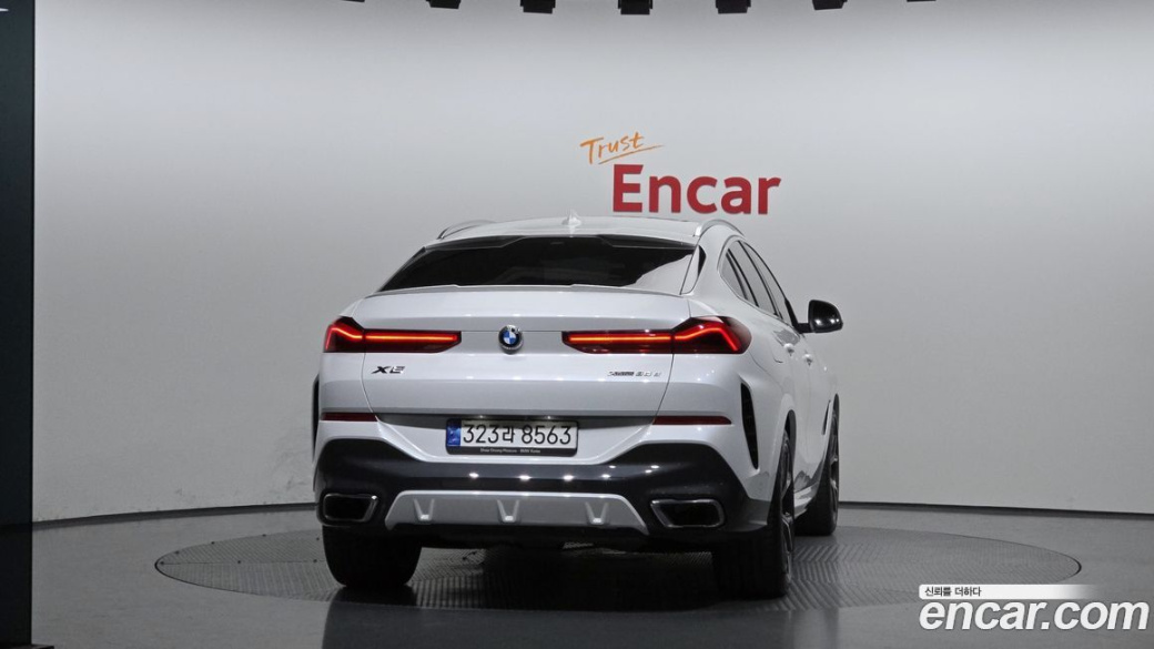 BMW X6 xDrive30d M Sport, 2022