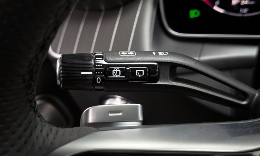 Mercedes-Benz GLC-Class GLC300 4MATIC AMG Line, 2024