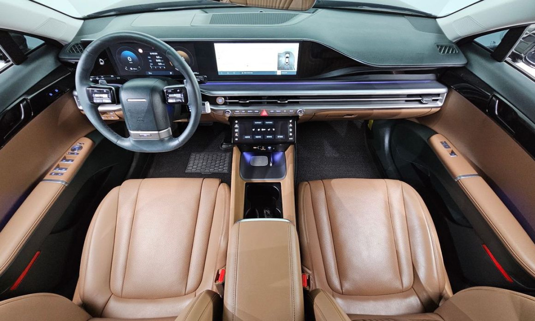 Hyundai Grandeur 2,5 Gasoline 2WD, 2025