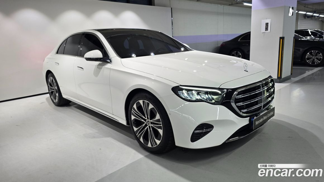 Mercedes-Benz E-Class E220d 4MATIC Exclusive, 2024