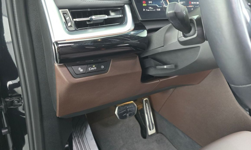 BMW X1 xDrive 20i M Sport, 2024