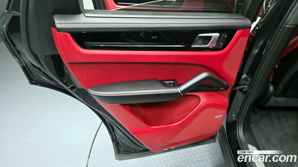 Porsche Cayenne 3.0 Coupe, 2022