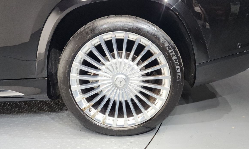 Mercedes-Benz GLS-Class Maybach GLS600 4MATIC, 2023